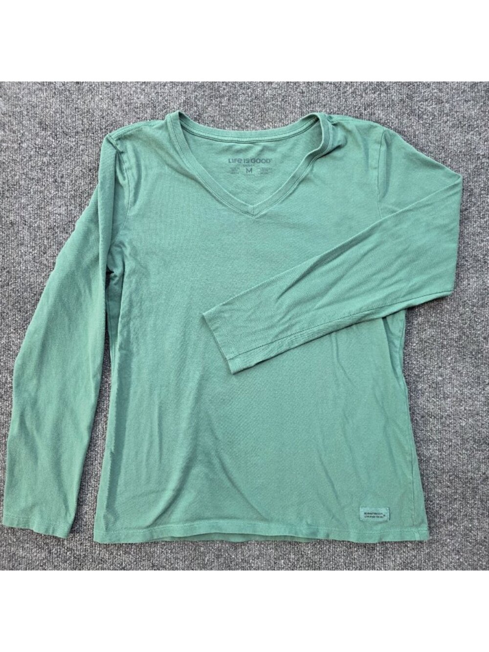 Life is Good Crusher Long Sleeve Cotton T Shirt M Green Minimalist Casual Top